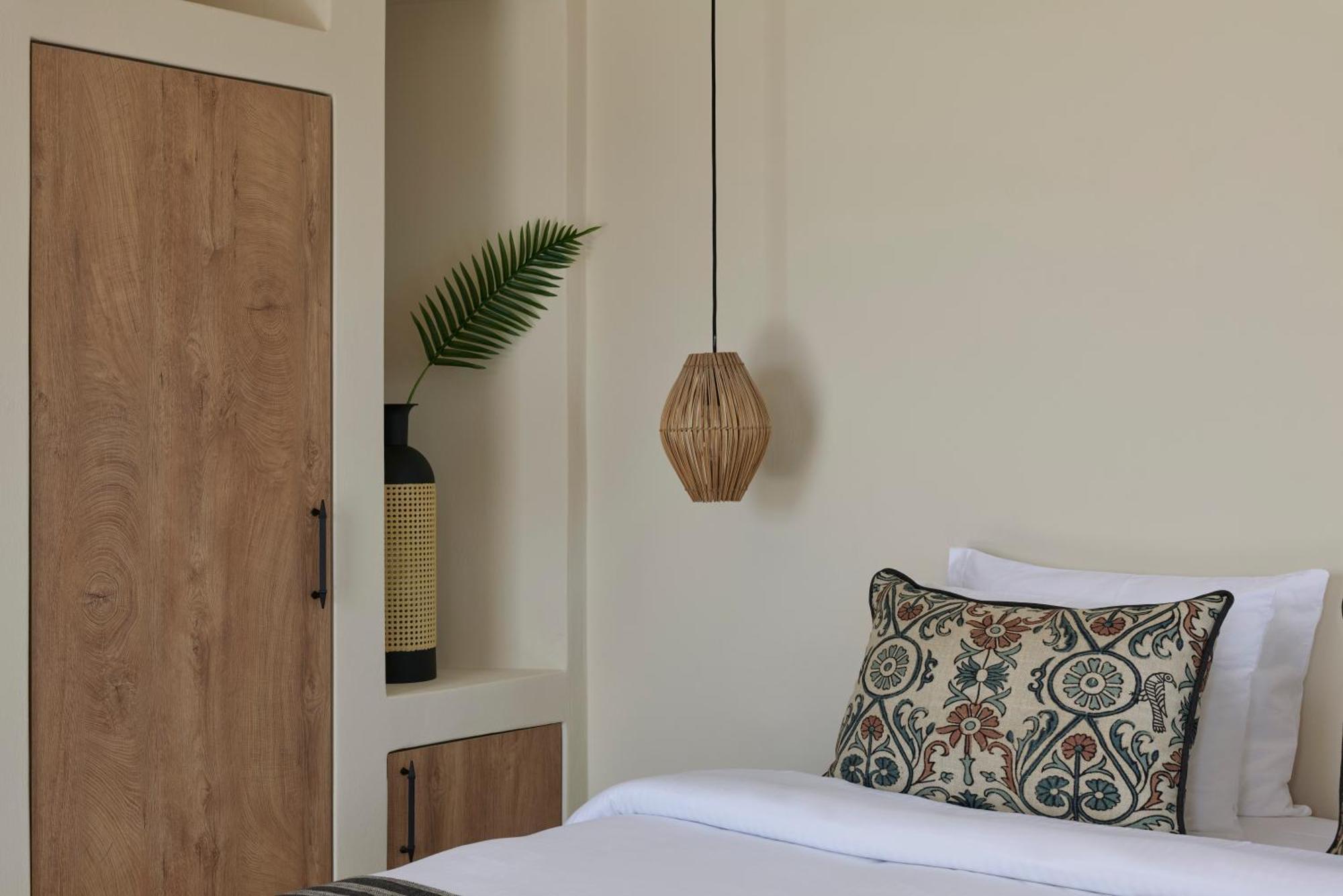 Aeon Suites - Adults Only Πύργος Εξωτερικό φωτογραφία