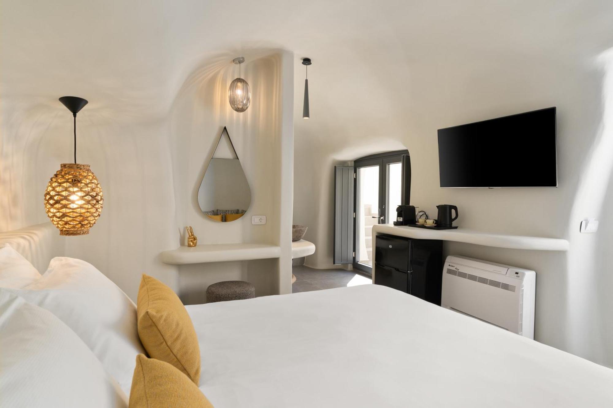 Aeon Suites - Adults Only Πύργος Εξωτερικό φωτογραφία